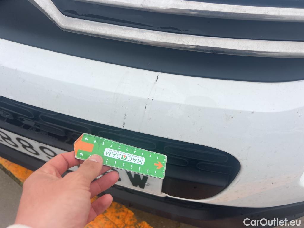  Citroen  C3 CITROEN  / 2016 / 5P / berlina con portón BlueHDi 73KW (100CV) S&S FEEL #20