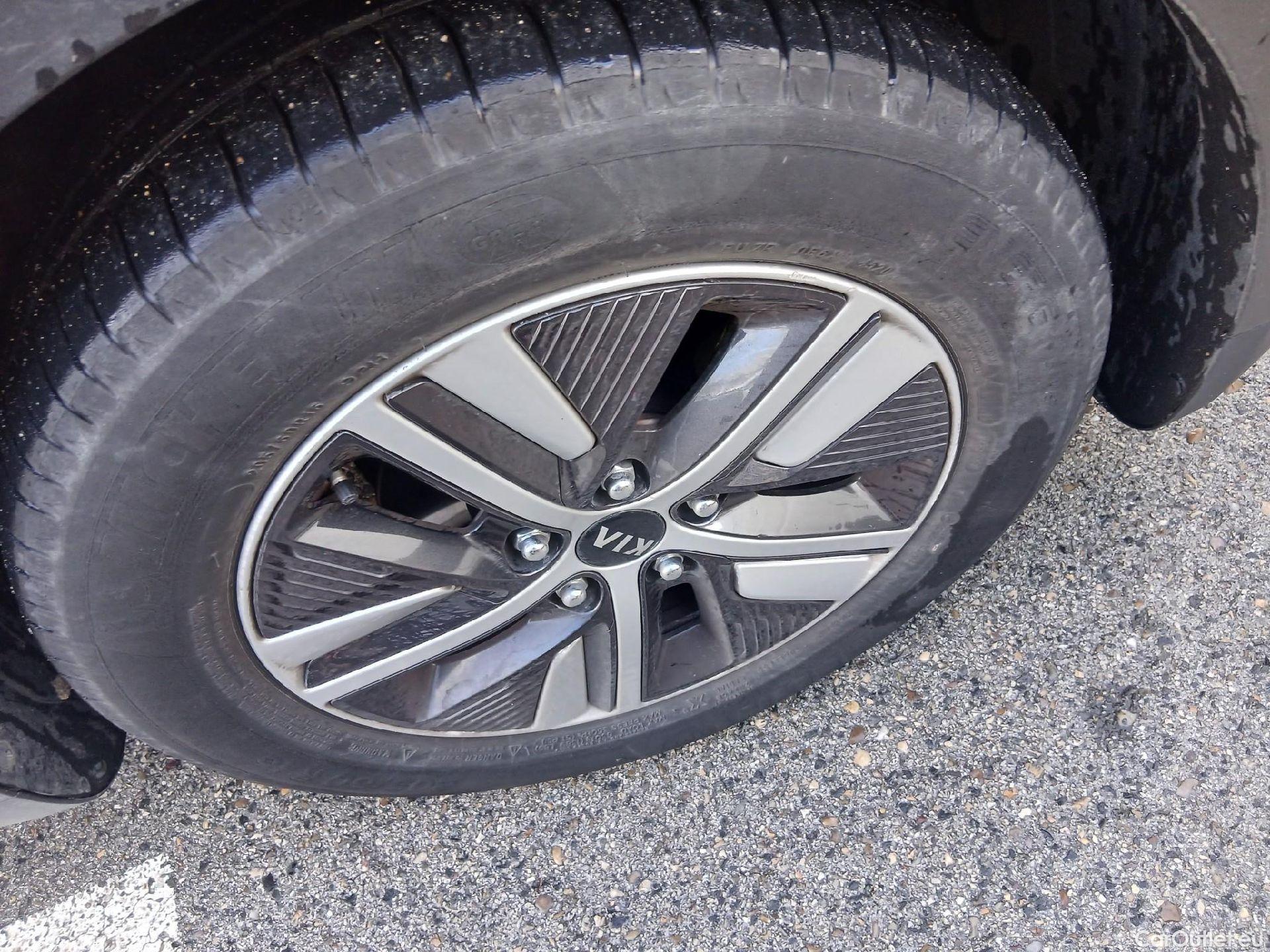  KIA  Niro KIA  / 2019 / 5P / crossover 1.6 GDi HEV 104kW (141CV) Drive #20