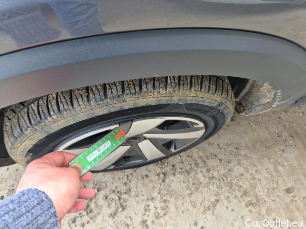  Opel  Crossland OPEL  / 2020 / 5P / crossover 1.2 81kW (110CV) Edition #15