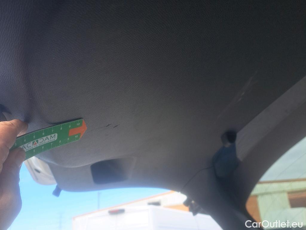  Citroen  C4 CITROEN  / 2020 / 5P / berlina con portón BlueHdi 130 S&S EAT8 Shine #17