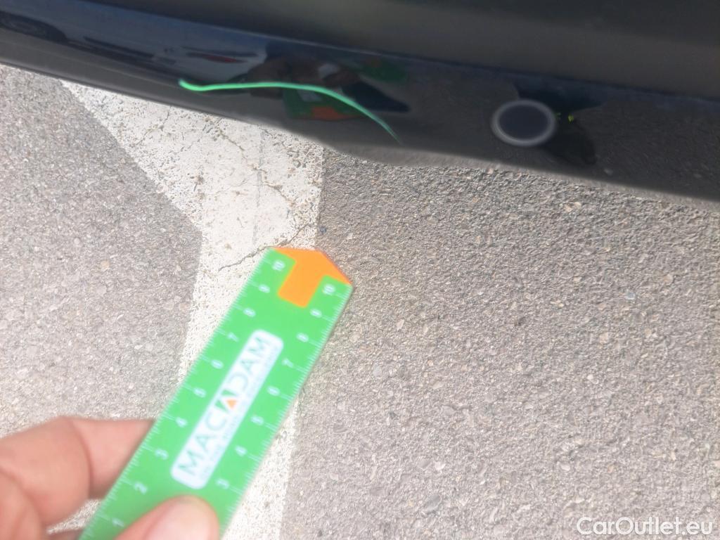  Citroen  C4 CITROEN  / 2020 / 5P / berlina con portón BlueHdi 130 S&S EAT8 Shine #32