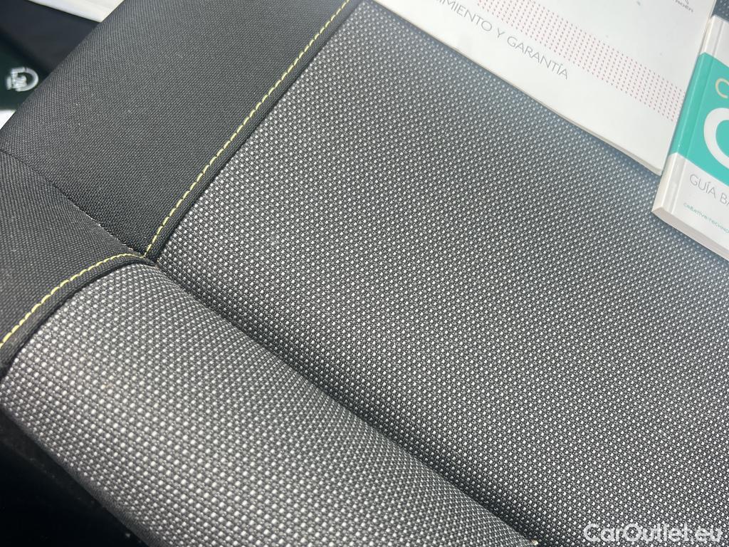  Citroen  C3 CITROEN  / 2016 / 5P / berlina con portón BlueHDi 73KW (100CV) S&S FEEL #2