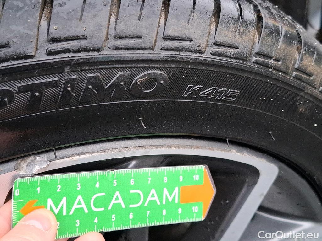  Hyundai  Konna HYUNDAI Kona / 2020 / 5P / SUV 1.6 HYBRID 141 EXECUTIVE HEV #3