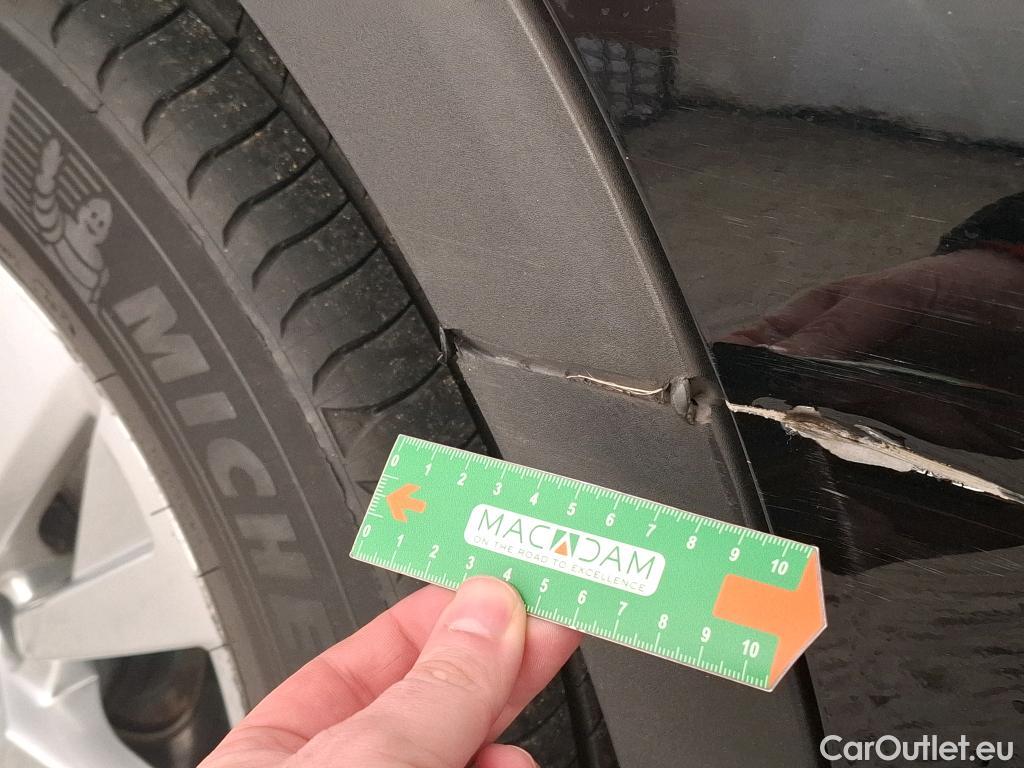  Peugeot  3008  II Active Pack 1.5 HDi 130CV BVA8 E6d #29