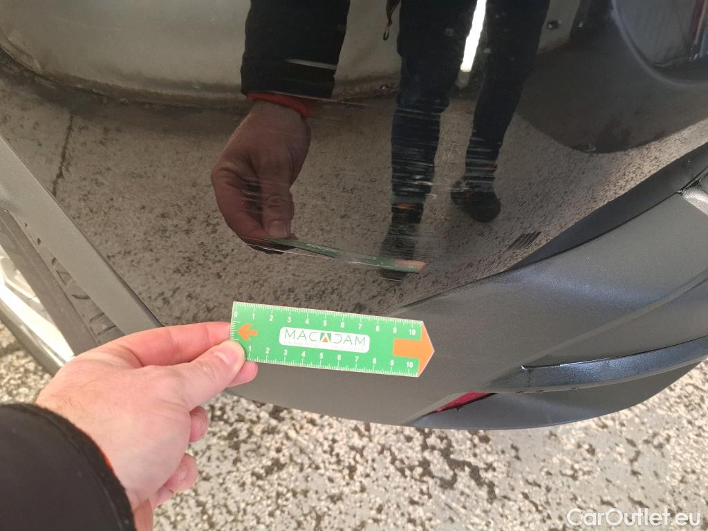  Peugeot  3008  II Active Pack 1.5 HDi 130CV BVA8 E6d #24