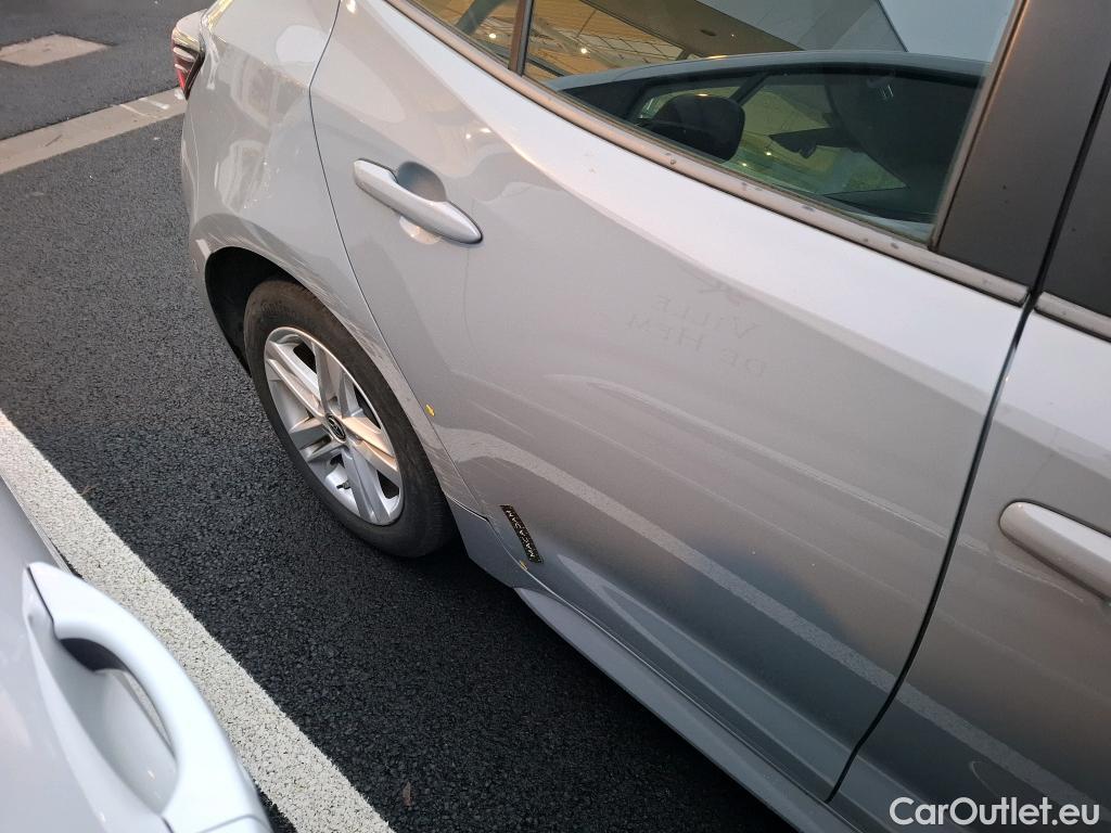  Toyota  Corolla TOYOTA  / 2018 / 5P / Berline Hybride 122h Dynamic Business Stage Acad #5