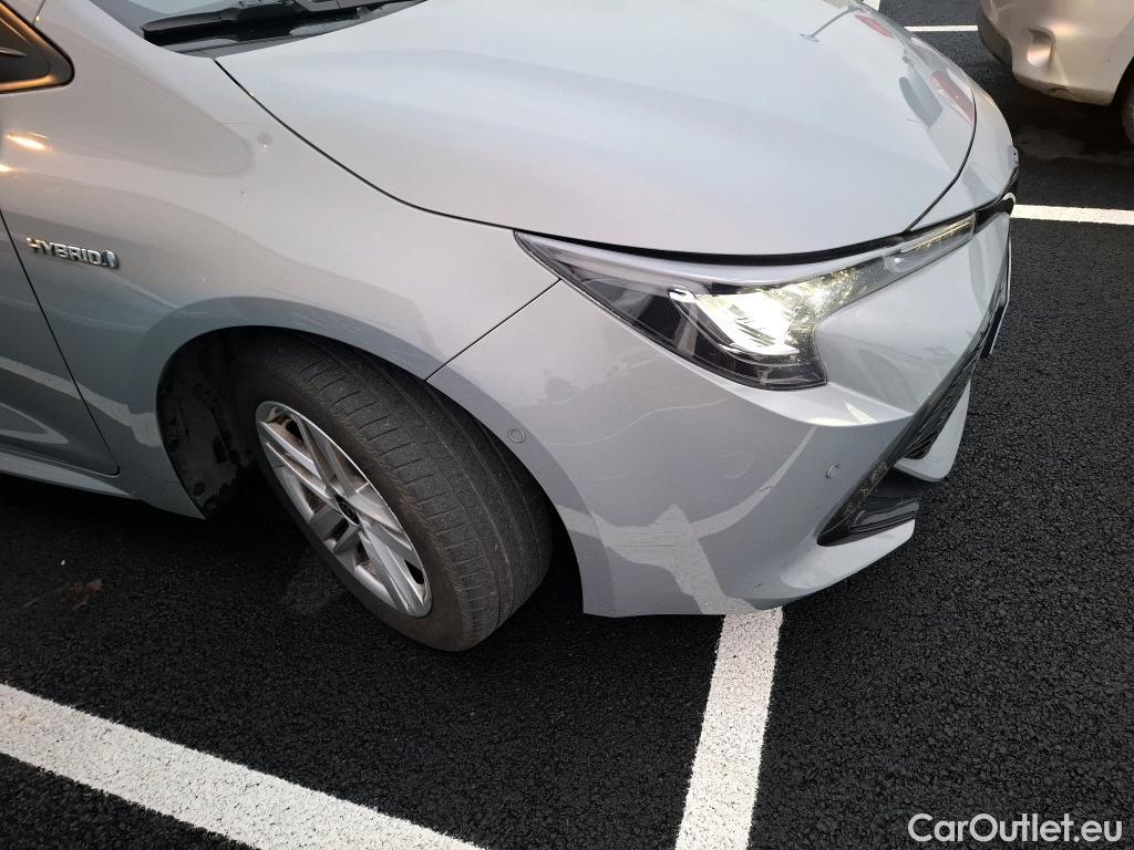  Toyota  Corolla TOYOTA  / 2018 / 5P / Berline Hybride 122h Dynamic Business Stage Acad #11