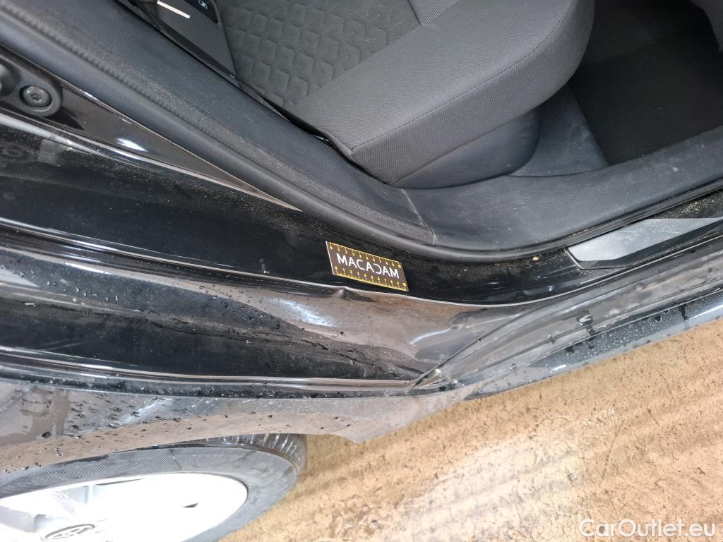  Toyota  Corolla TOYOTA  Touring Sports / 2018 / 5P / Break Hybride 122h Dynamic Business Stage Acad #32