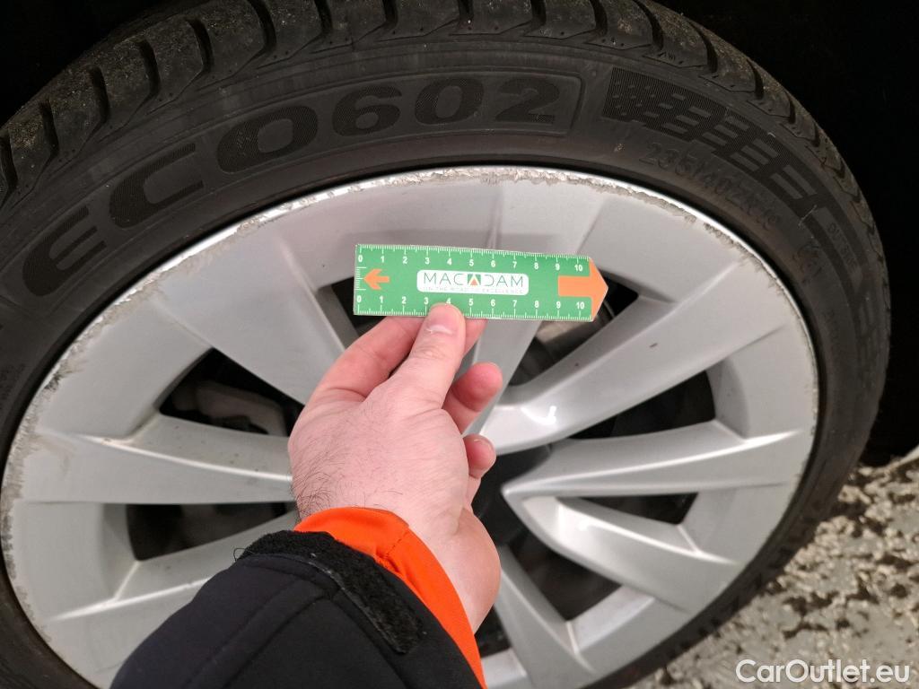  Tesla  Model 3 TESLA  / 2018 / 4P / Berline - #20