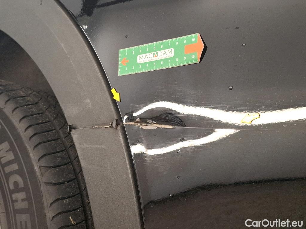  Peugeot  3008  II Active Pack 1.5 HDi 130CV BVA8 E6d #3