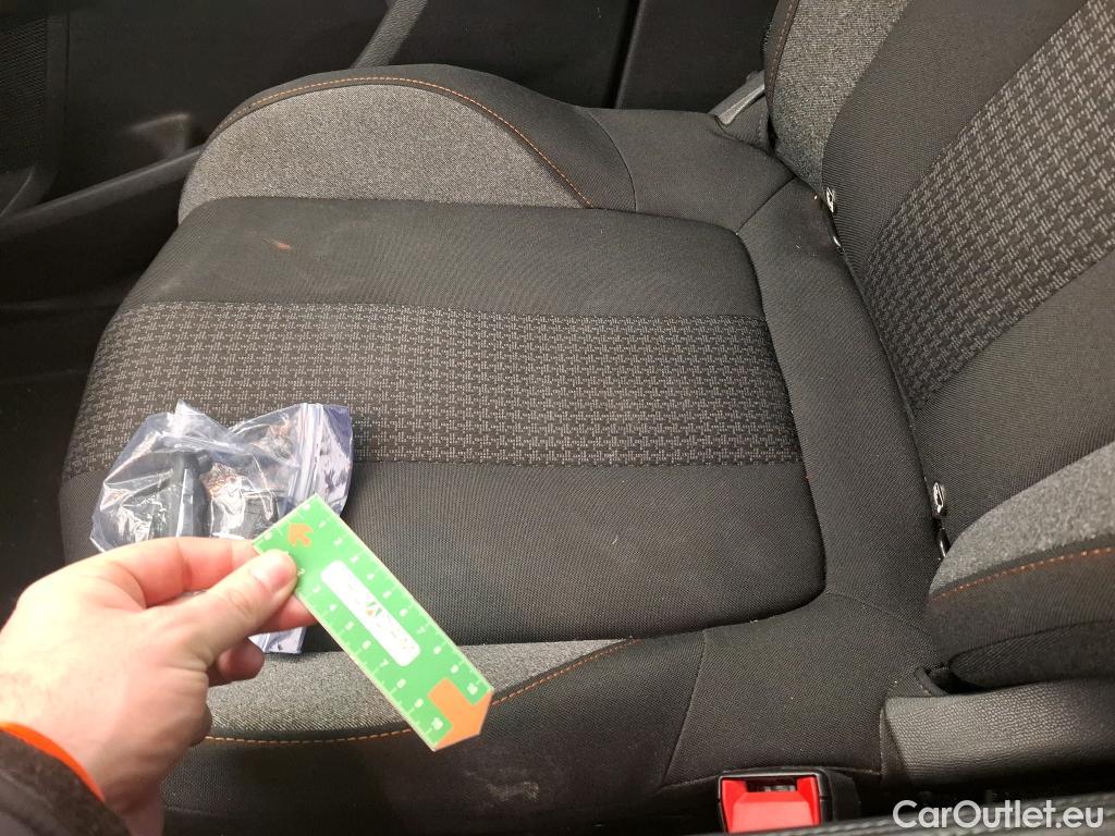  Peugeot  3008  II Active Pack 1.5 HDi 130CV BVA8 E6d #36