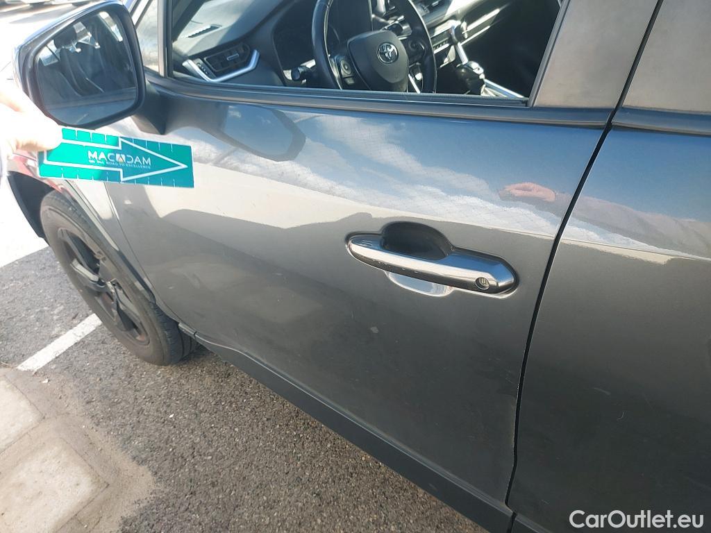  Toyota  RAV4 TOYOTA  / 2018 / 5P / todoterreno 2.5l 220H Feel! #11