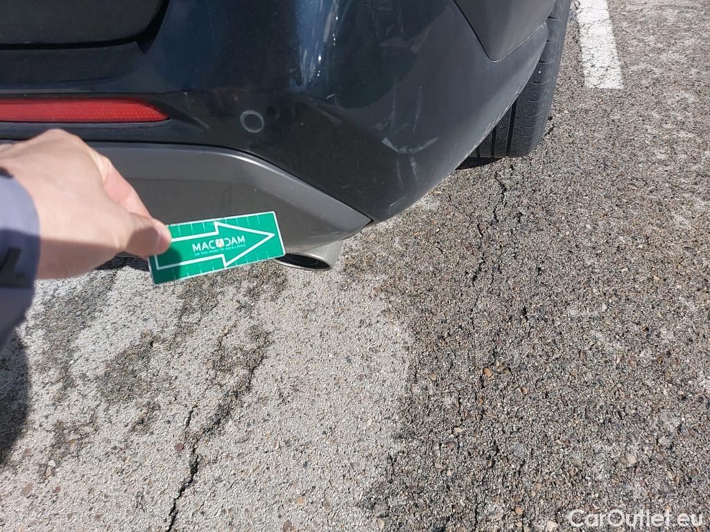  Toyota  RAV4 TOYOTA  / 2018 / 5P / todoterreno 2.5l 220H Feel! #19