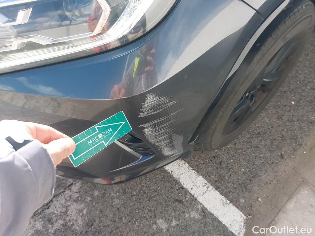  Toyota  RAV4 TOYOTA  / 2018 / 5P / todoterreno 2.5l 220H Feel! #31