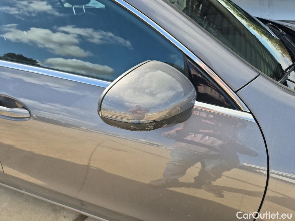  Mercedes  CLA-Klasse MERCEDES-BENZ CLA / 2019 / 4P / coupé CLA 200 D DCT #18