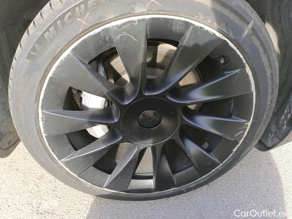  Tesla  Model Y TESLA  / 2020 / 5P / todoterreno Gran Autonomía 4WD #22