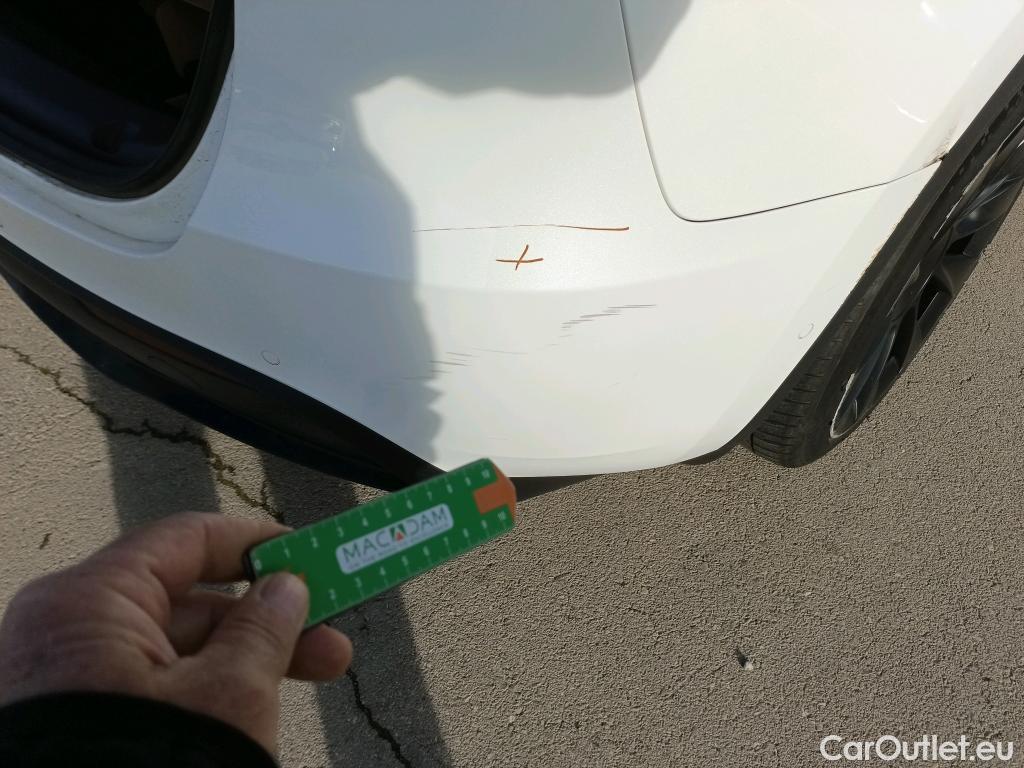  Tesla  Model Y TESLA  / 2020 / 5P / todoterreno Gran Autonomía 4WD #36