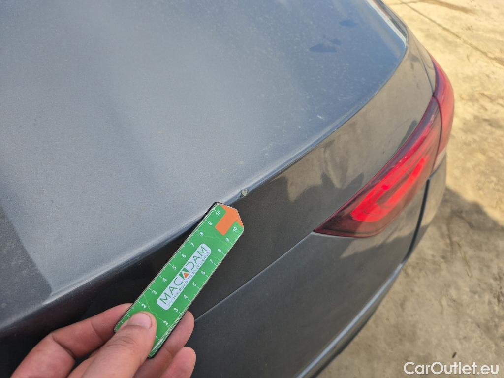  Mercedes  CLA-Klasse MERCEDES-BENZ CLA / 2019 / 4P / coupé CLA 200 D DCT #25