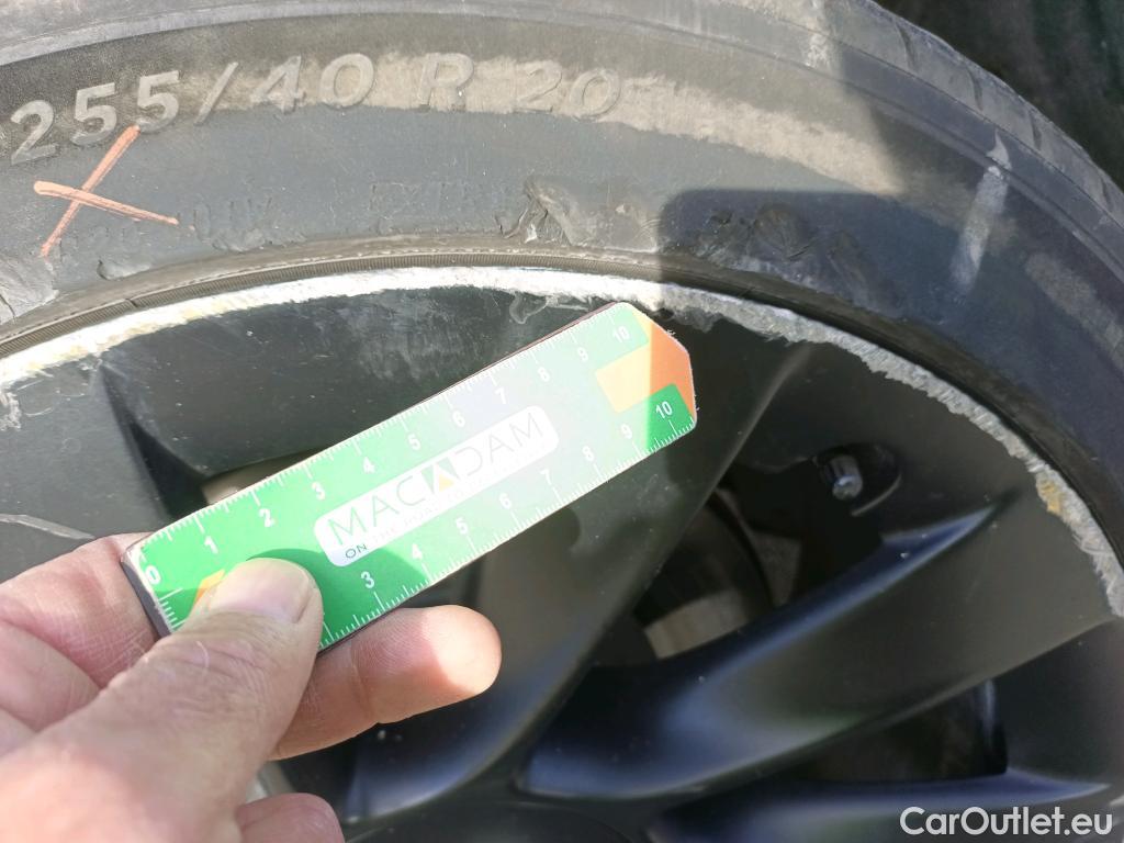  Tesla  Model Y TESLA  / 2020 / 5P / todoterreno Gran Autonomía 4WD #5