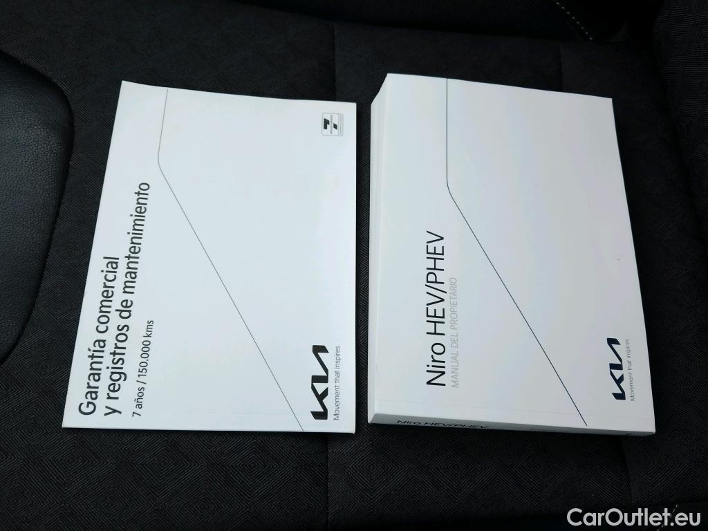  KIA  Niro KIA  / 2019 / 5P / crossover 1.6 GDi HEV 104kW (141CV) Drive #11