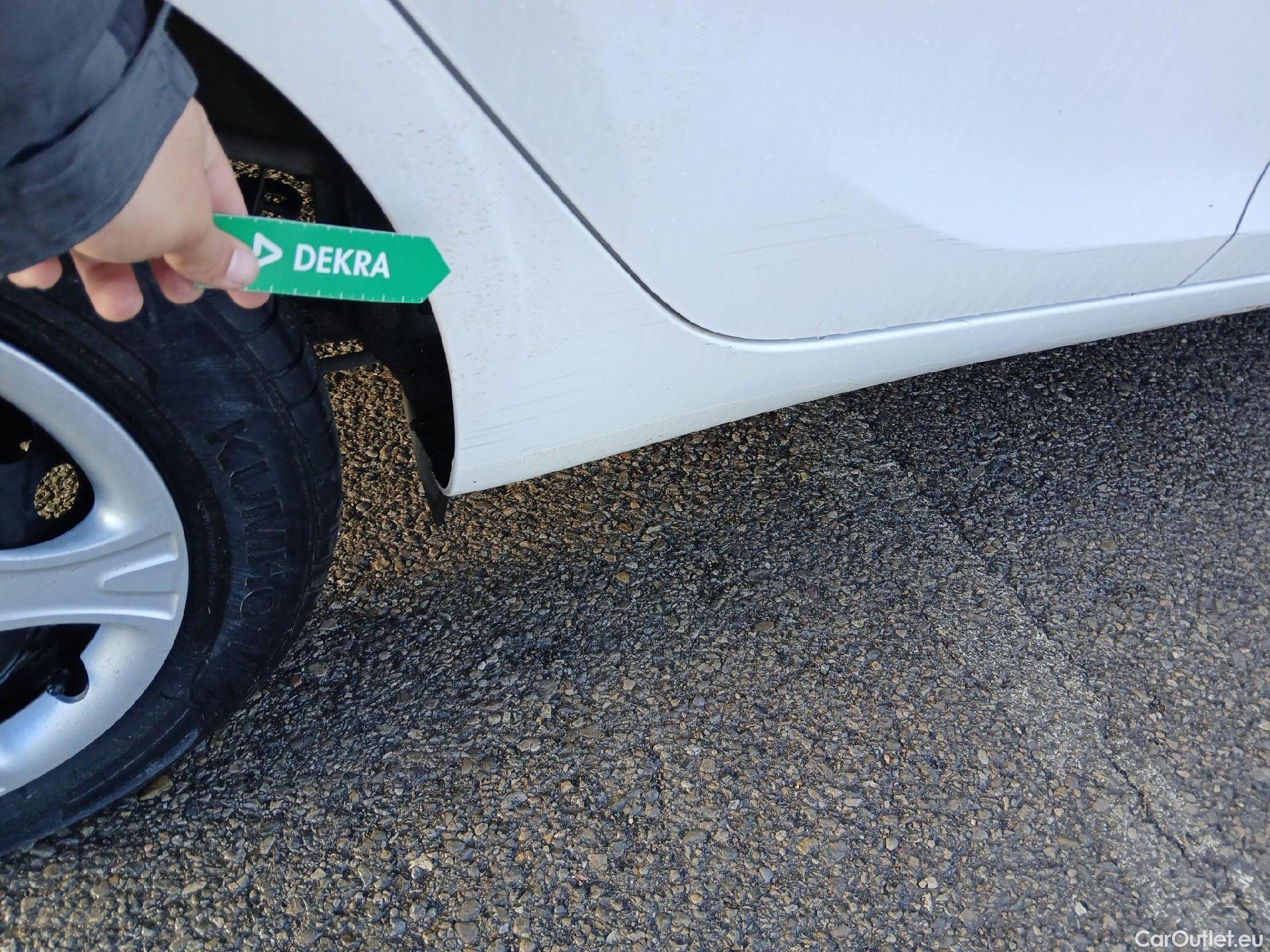  KIA  Picanto KIA  / 2020 / 5P / berlina con portón 1.0 DPi 49kW (67CV) Concept #13