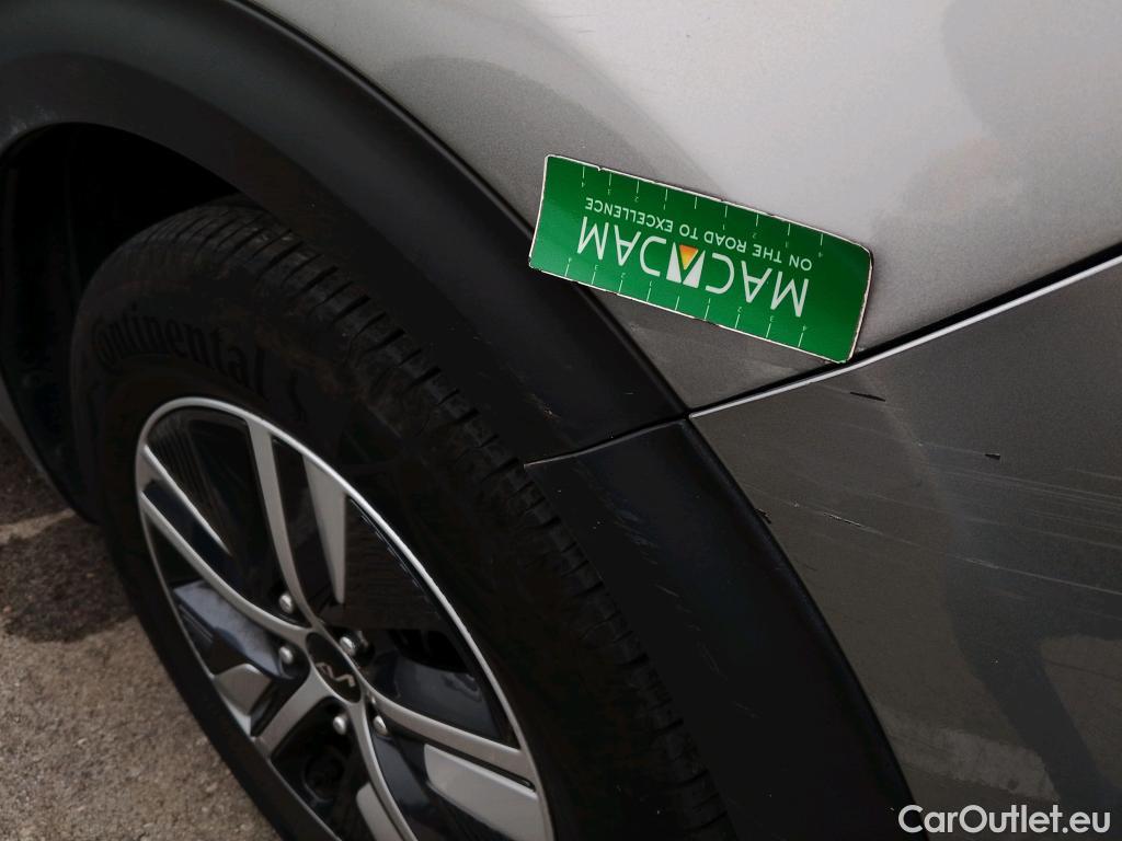  KIA  Niro KIA  / 2019 / 5P / crossover 1.6 GDi HEV 104kW (141CV) Drive #10