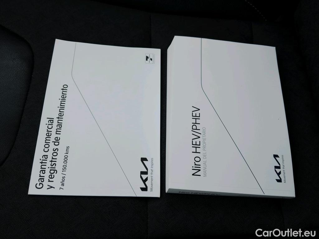  KIA  Niro KIA  / 2019 / 5P / crossover 1.6 GDi HEV 104kW (141CV) Drive #12