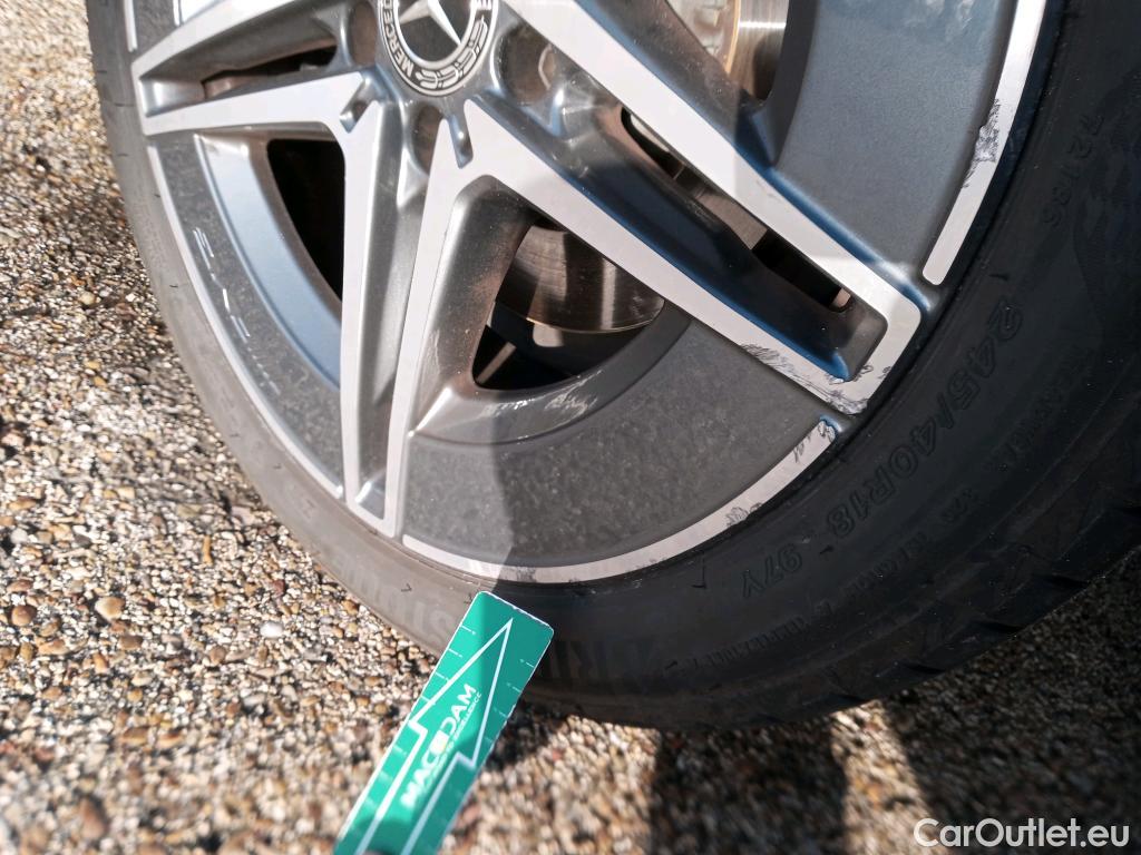  Mercedes  C-Klasse Clase C C 200 d (206.003)AMG AMG Line 185CV AT9 E6d #1