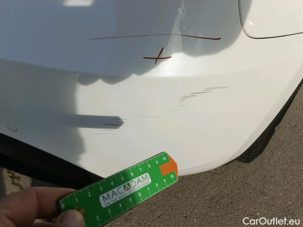  Tesla  Model Y TESLA  / 2020 / 5P / todoterreno Gran Autonomía 4WD #37