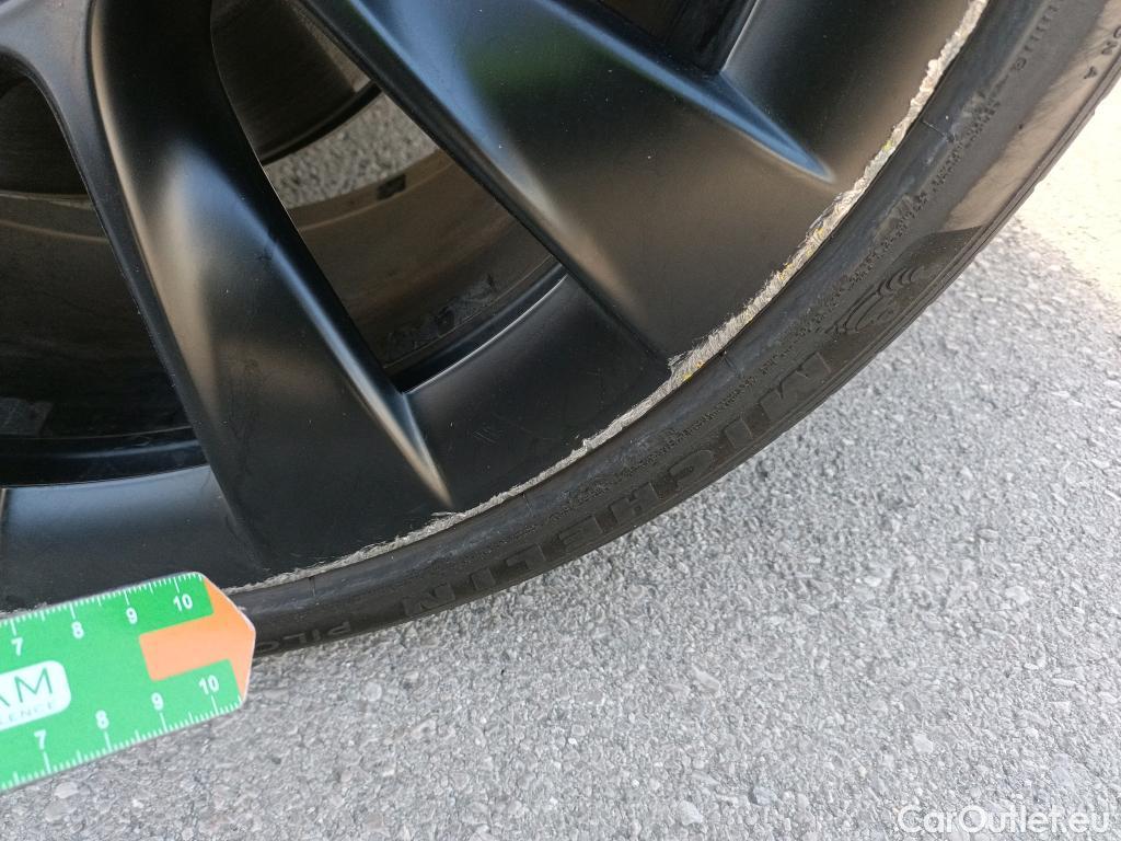  Tesla  Model Y TESLA  / 2020 / 5P / todoterreno Gran Autonomía 4WD #3