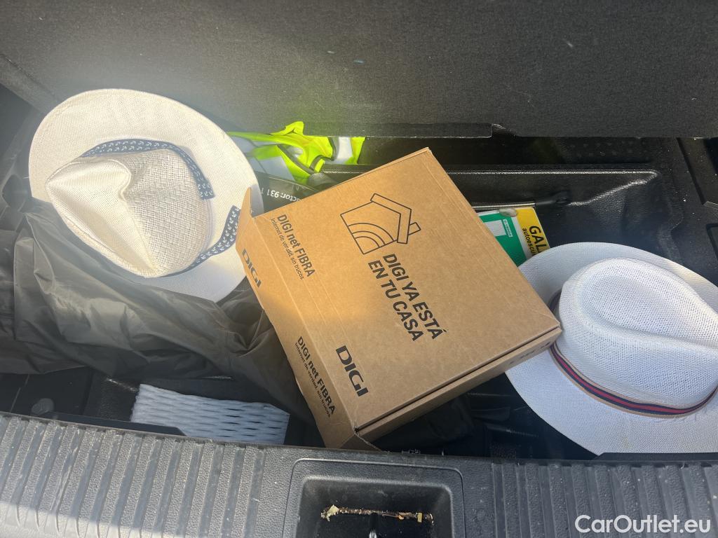  Renault  Austral RENAULT  / 2022 / 5P / todoterreno Techno Mild Hybrid 116kW Auto (AC) #6