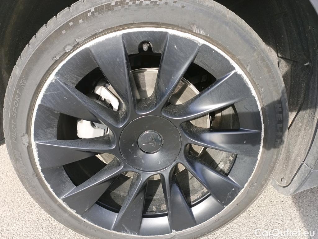  Tesla  Model Y TESLA  / 2020 / 5P / todoterreno Gran Autonomía 4WD #25