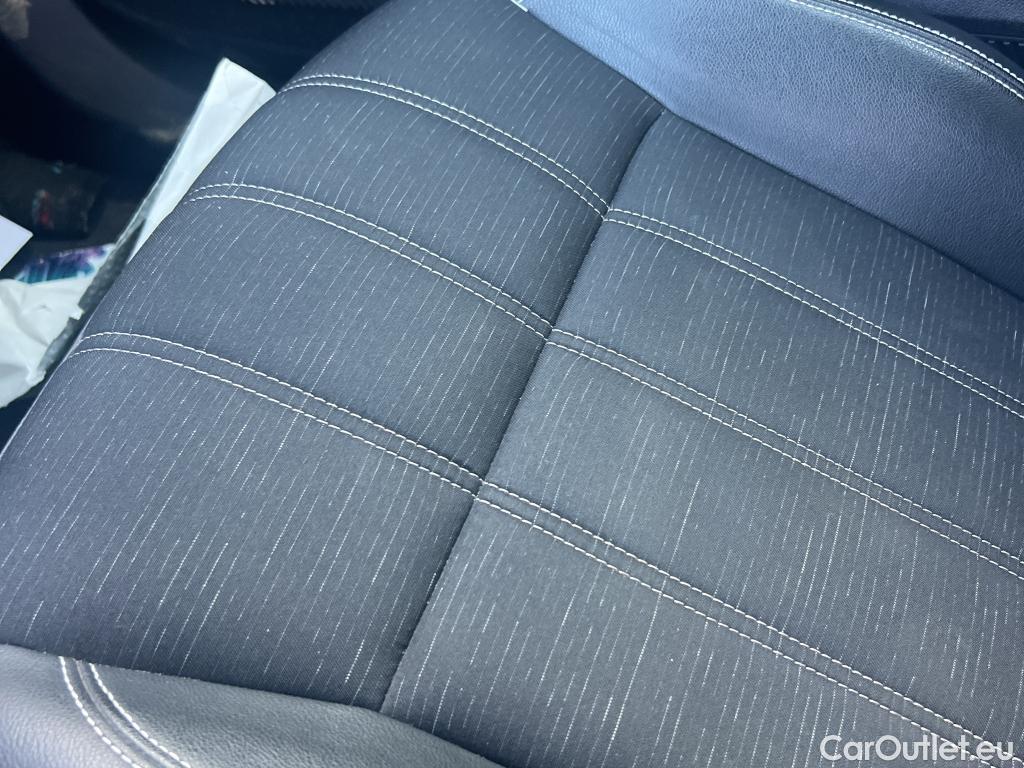  Renault  Austral RENAULT  / 2022 / 5P / todoterreno Techno Mild Hybrid 116kW Auto (AC) #4