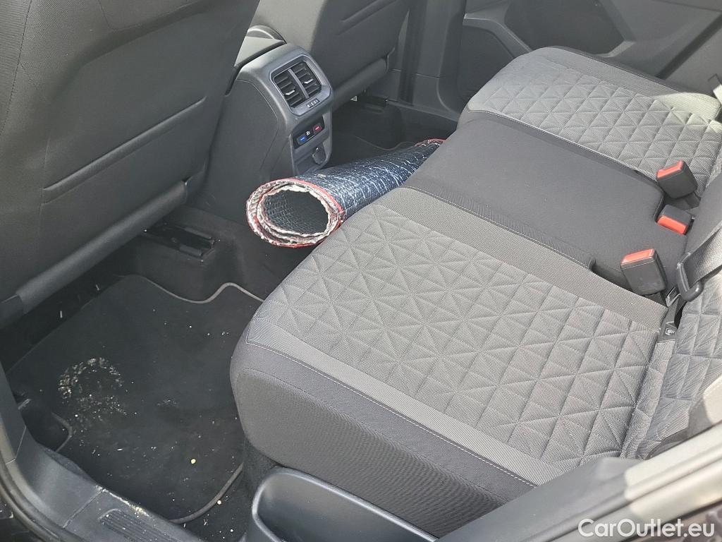  Volkswagen  Tiguan VOLKSWAGEN  / 2020 / 5P / todoterreno Life 2.0 TDI 110kW (150CV) DSG (AC2) #15