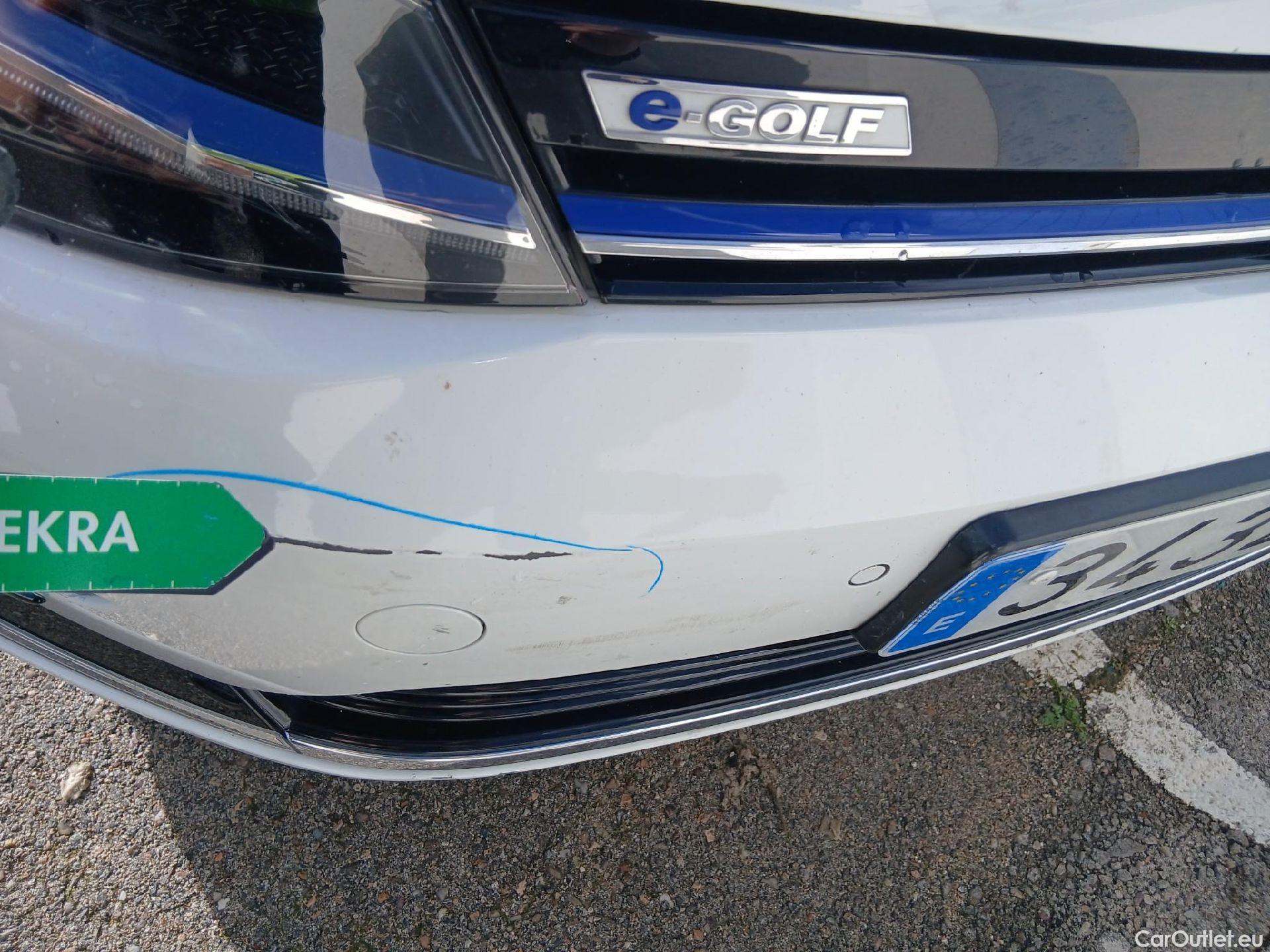  Volkswagen  Golf  VOLKSWAGEN / 2016 / 5P / berlina con portón ePower 110 kW (136CV) (AC) #7