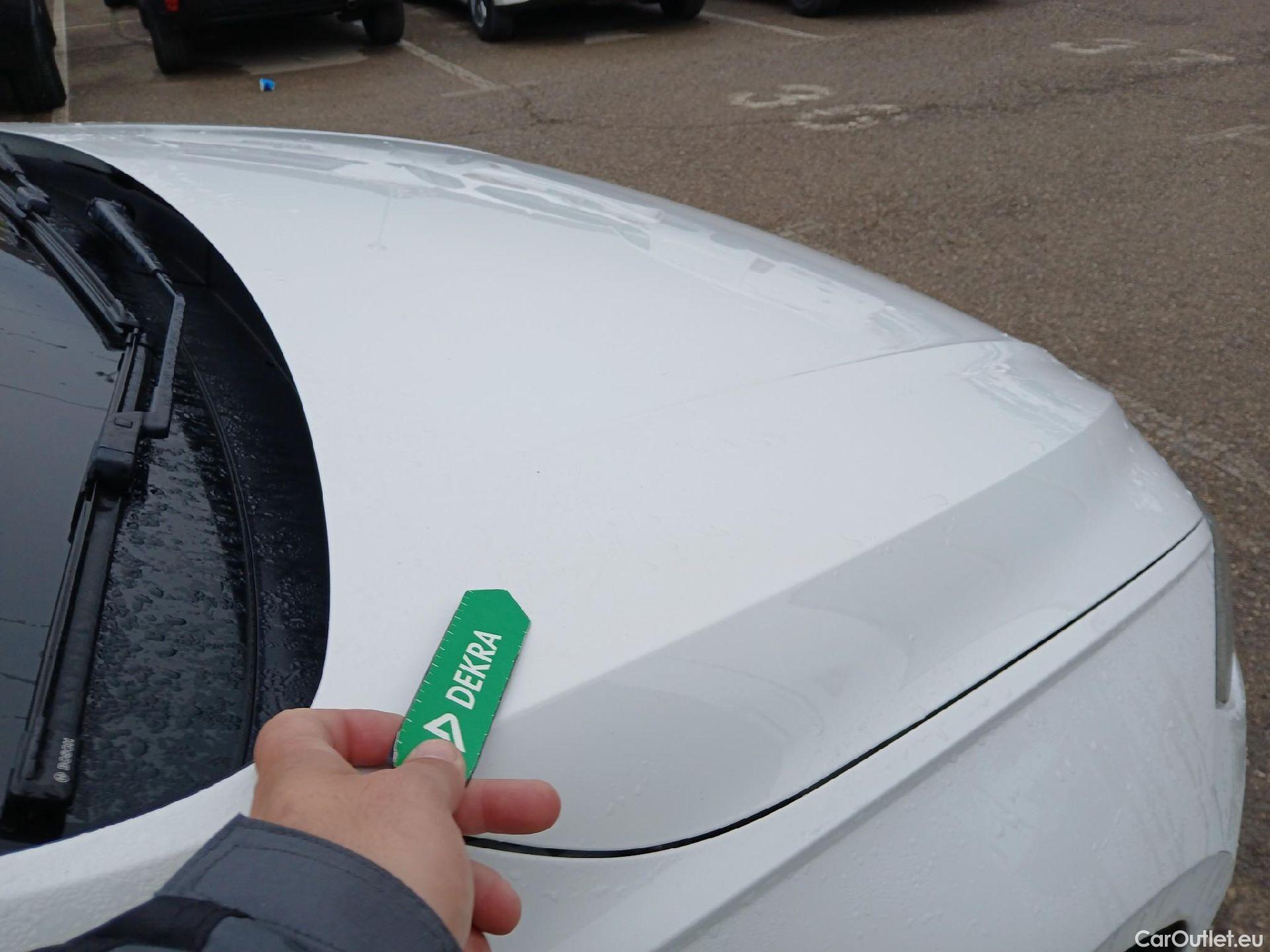  Volkswagen  Polo VOLKSWAGEN  / 2021 / 5P / berlina con portón Life 1.0 TSI 70kW (95CV) #35