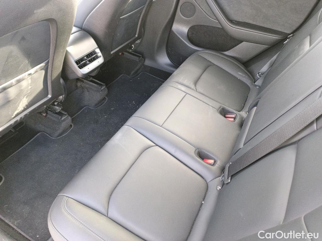  Tesla  Model Y TESLA  / 2020 / 5P / todoterreno Gran Autonomía 4WD #45