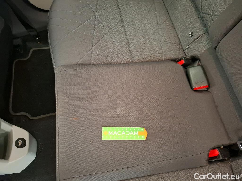  Hyundai  Bayon HYUNDAI  / 2021 / 5P / SUV 1.0 T-GDI 100 DCT- 7 HYB 48V INTUITIVE #21