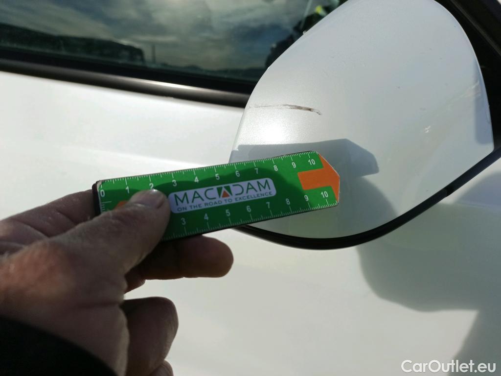  Tesla  Model Y TESLA  / 2020 / 5P / todoterreno Gran Autonomía 4WD #41