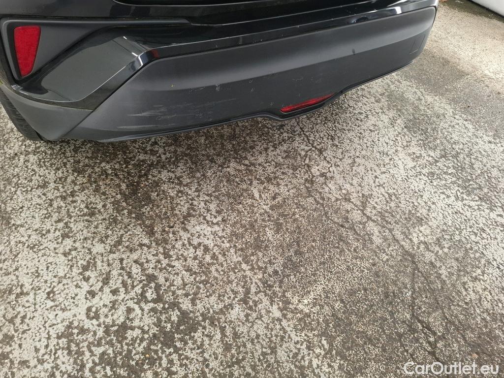  Toyota  C-HR TOYOTA  / 2016 / 5P / SUV 1.8 HYBRIDE 122 DYNAMIC #29