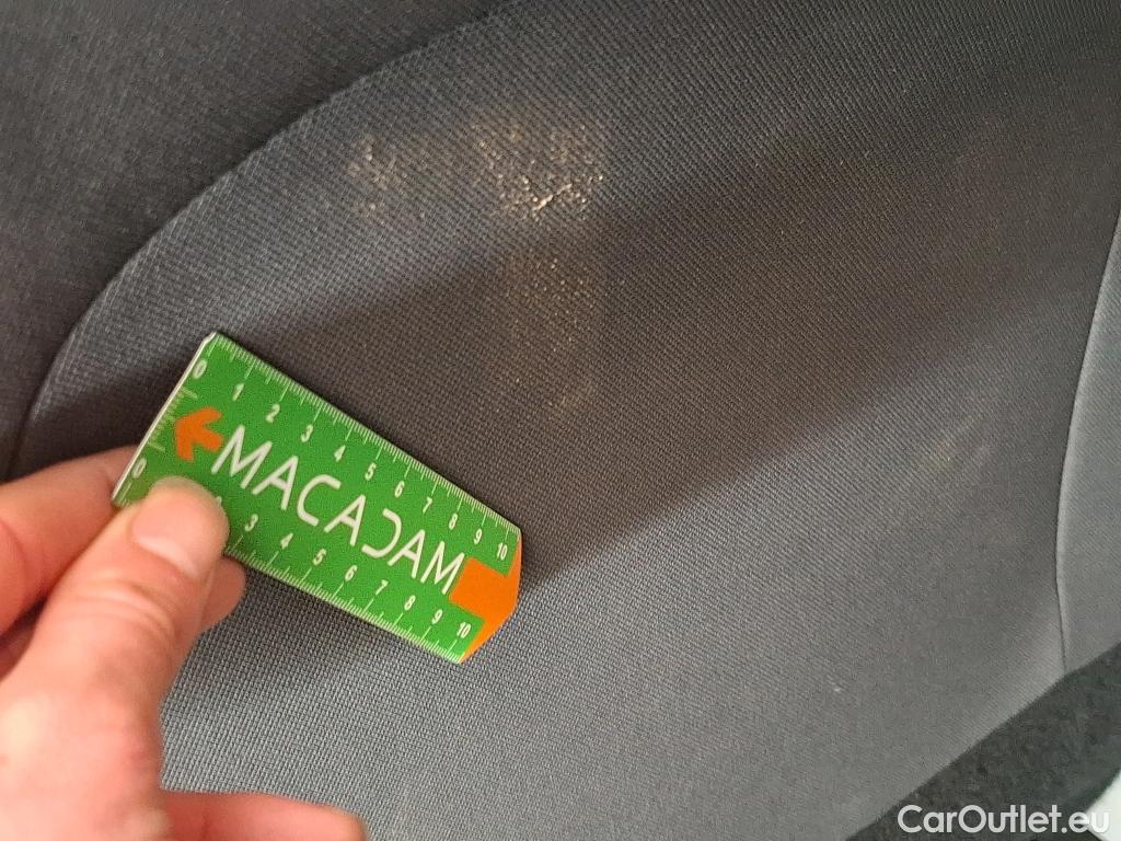  Hyundai  Bayon HYUNDAI  / 2021 / 5P / SUV 1.0 T-GDI 100 DCT- 7 HYB 48V INTUITIVE #24