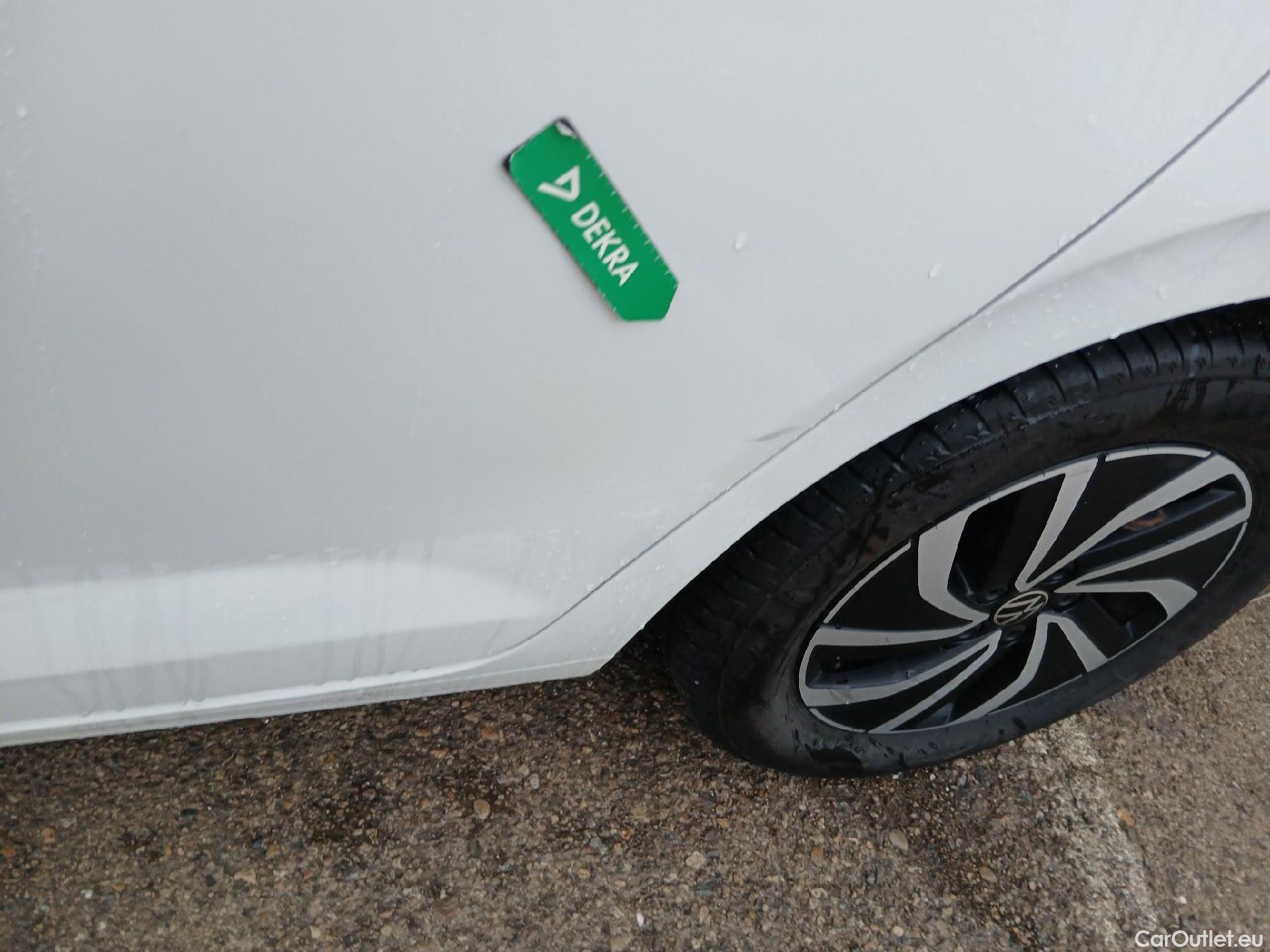  Volkswagen  Polo VOLKSWAGEN  / 2021 / 5P / berlina con portón Life 1.0 TSI 70kW (95CV) #12