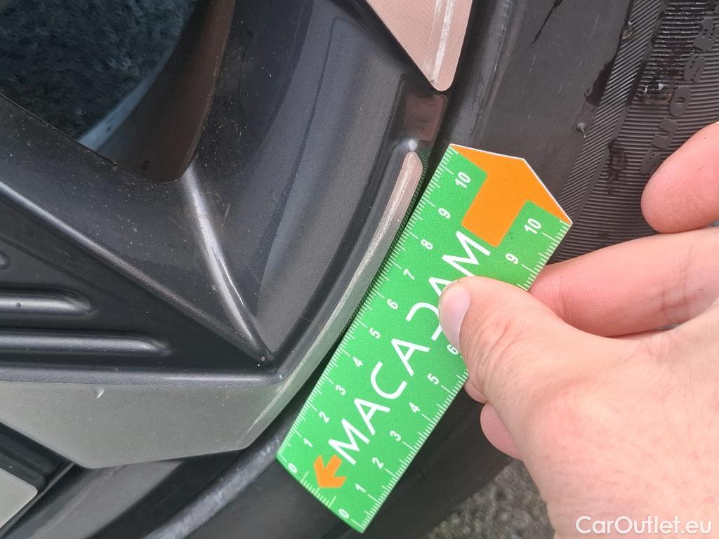  Hyundai  Tucson HYUNDAI  / 2020 / 5P / SUV 1.6 PHEV 265 HTRAC EXECUTIVE 4WD AUTO #2