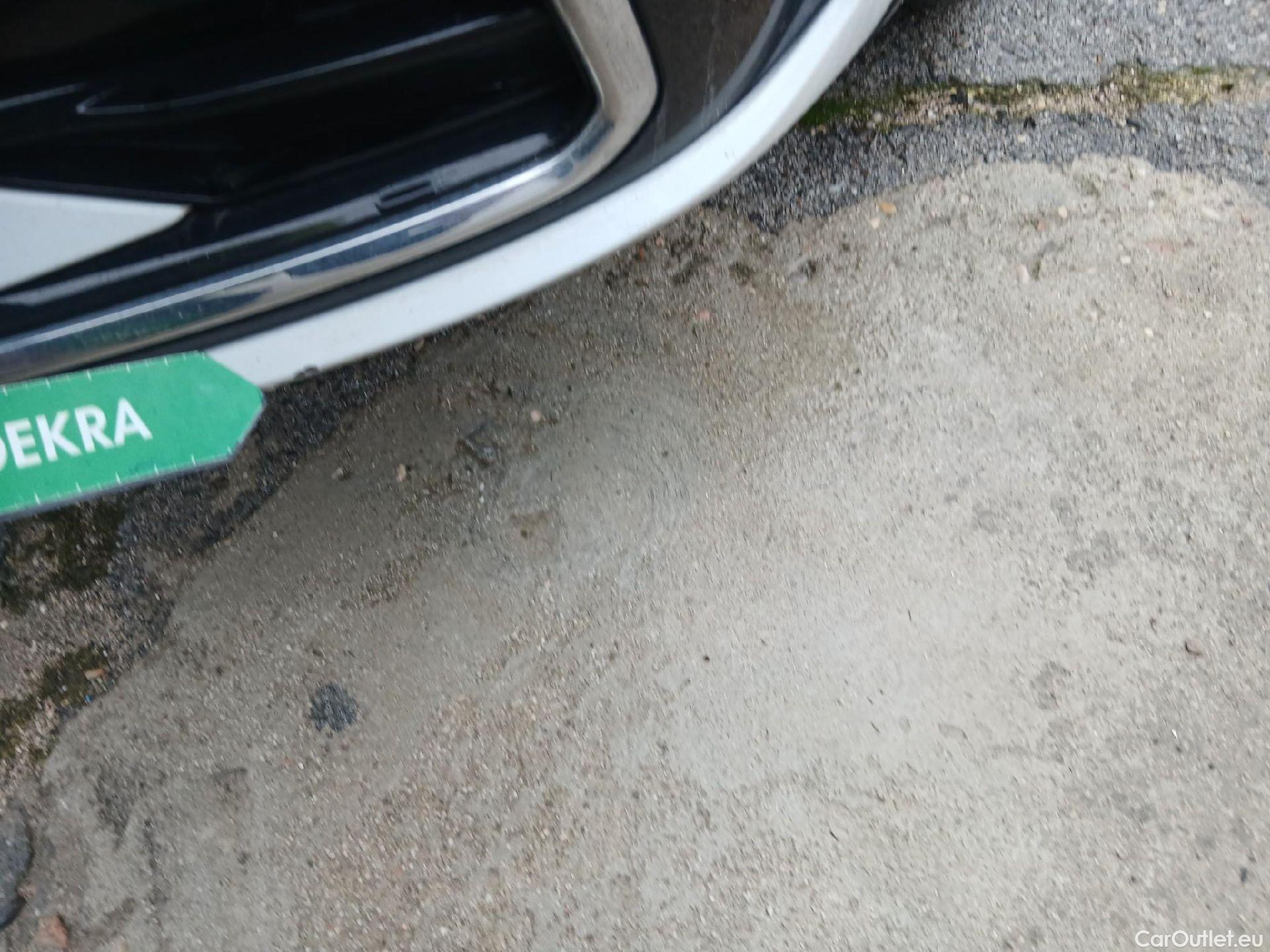  Volkswagen  Tiguan  R-Line eHybrid 1.4 TSI 245CV AT6 E6d #26