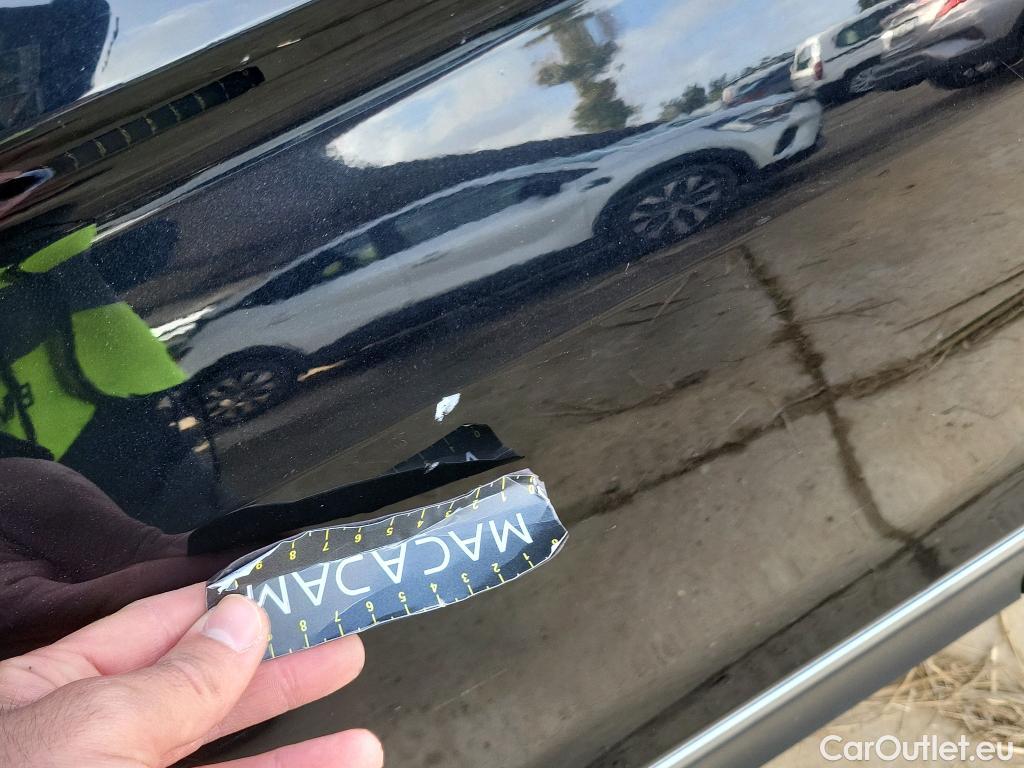  Volkswagen  Tiguan VOLKSWAGEN  / 2020 / 5P / todoterreno Life 2.0 TDI 110kW (150CV) DSG (AC2) #4