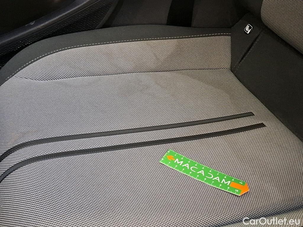  Seat  Leon SEAT  / 2020 / 5P / Berline 1.0 TSI 110 S&S Style Business #44