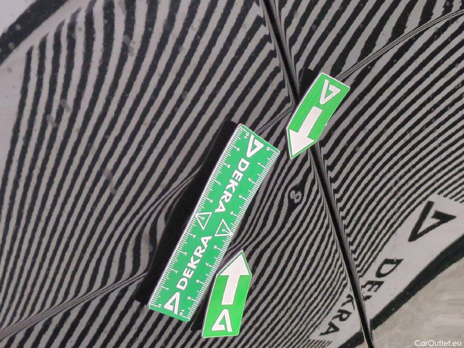  Citroen  C4  X Feel Pack 1.2 PureTech 130CV BVA8 6E #49