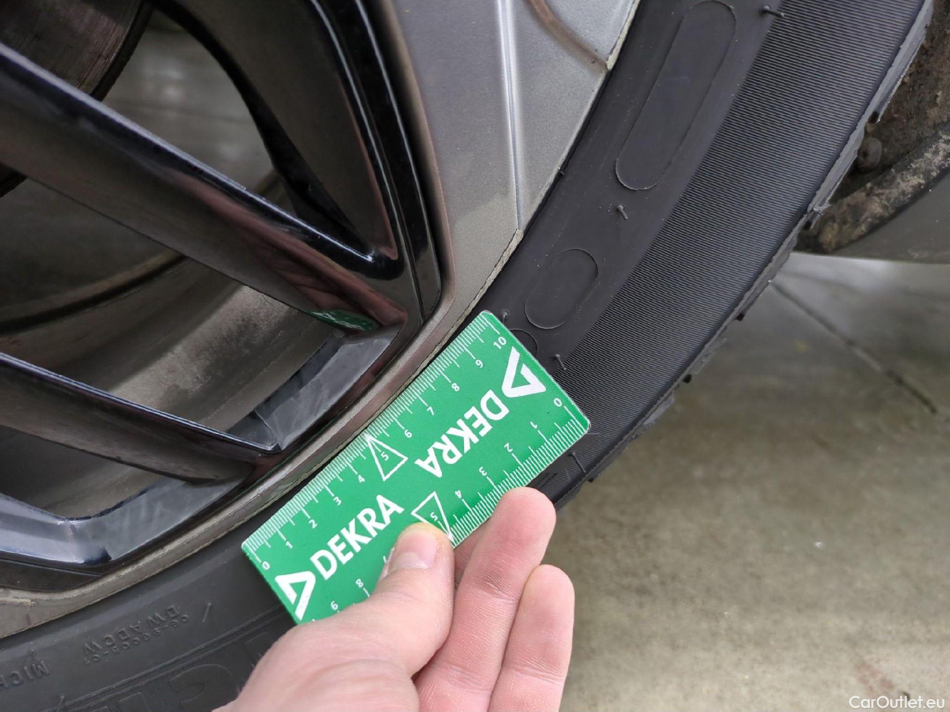  Citroen  C4  X Feel Pack 1.2 PureTech 130CV BVA8 6E #20