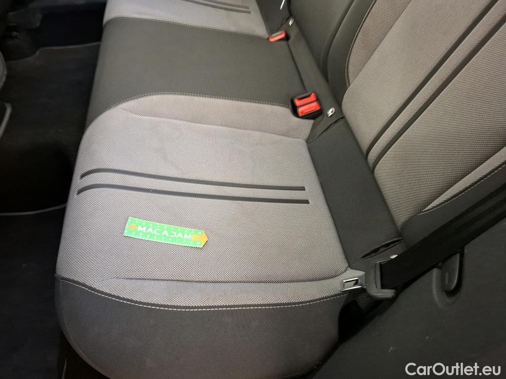  Seat  Leon SEAT  / 2020 / 5P / Berline 1.0 TSI 110 S&S Style Business #41