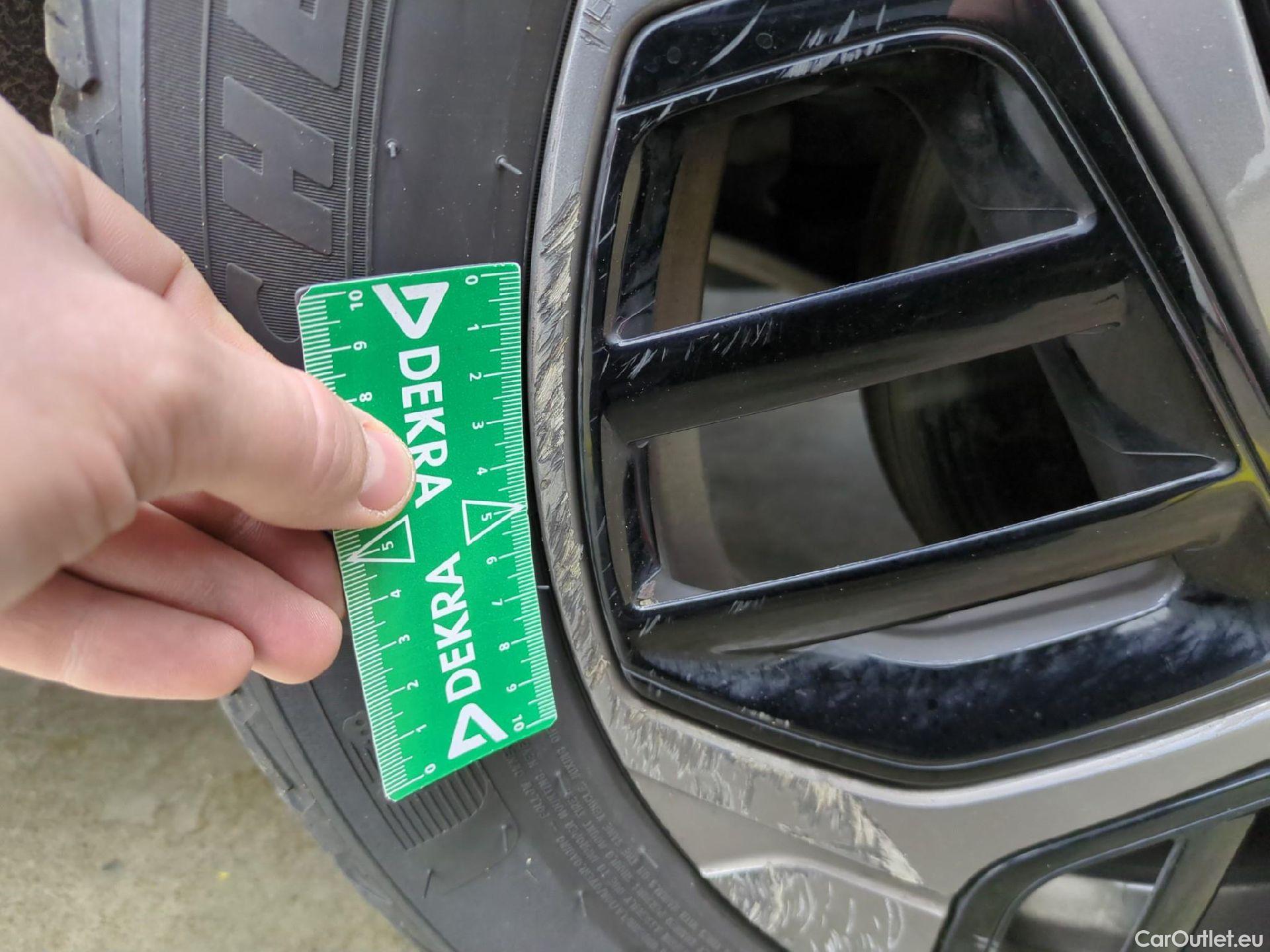  Citroen  C4  X Feel Pack 1.2 PureTech 130CV BVA8 6E #10